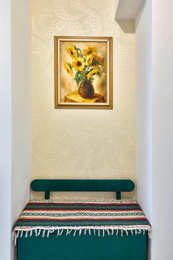 Pikachu'S Gallery - Historical Old Town Bratislava Luaran gambar